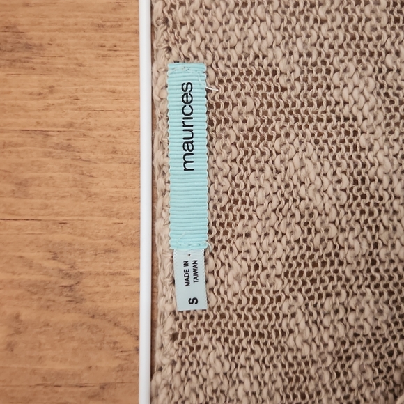 Sweater - Picture 3 of 3